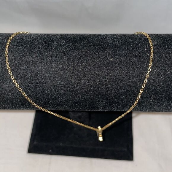 Small chain necklace with penguin emblem 🐧 - Picture 4 of 4